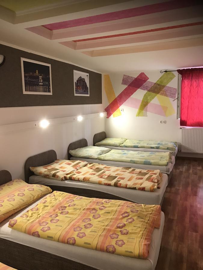 Opera Hostel Βουδαπέστη Εξωτερικό φωτογραφία