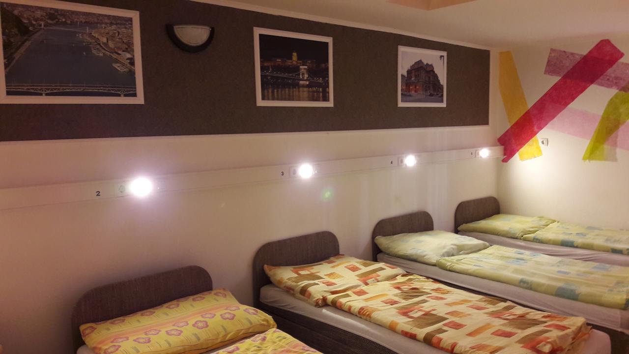 Opera Hostel Βουδαπέστη Εξωτερικό φωτογραφία