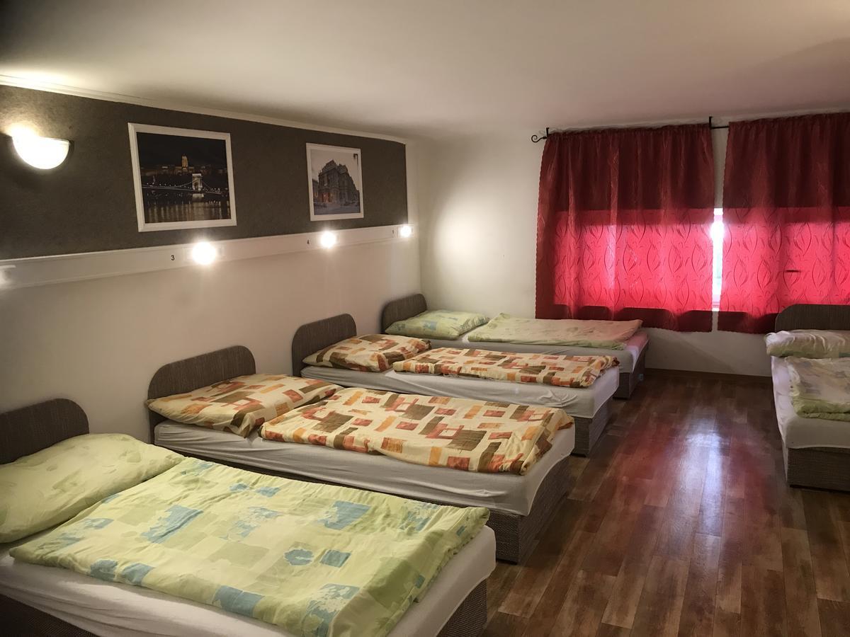 Opera Hostel Βουδαπέστη Εξωτερικό φωτογραφία