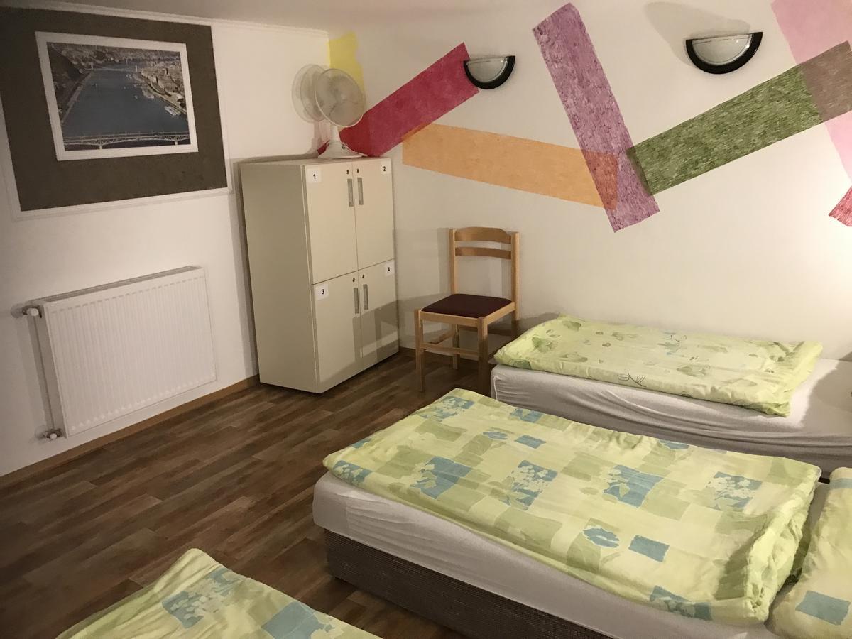Opera Hostel Βουδαπέστη Εξωτερικό φωτογραφία