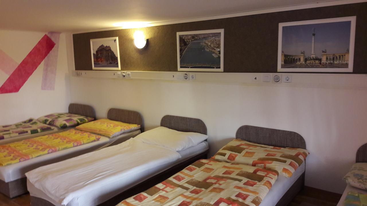 Opera Hostel Βουδαπέστη Εξωτερικό φωτογραφία