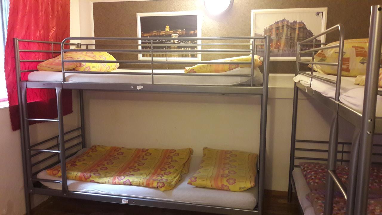 Opera Hostel Βουδαπέστη Εξωτερικό φωτογραφία