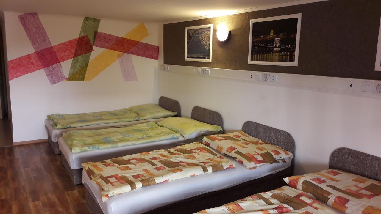 Opera Hostel Βουδαπέστη Εξωτερικό φωτογραφία