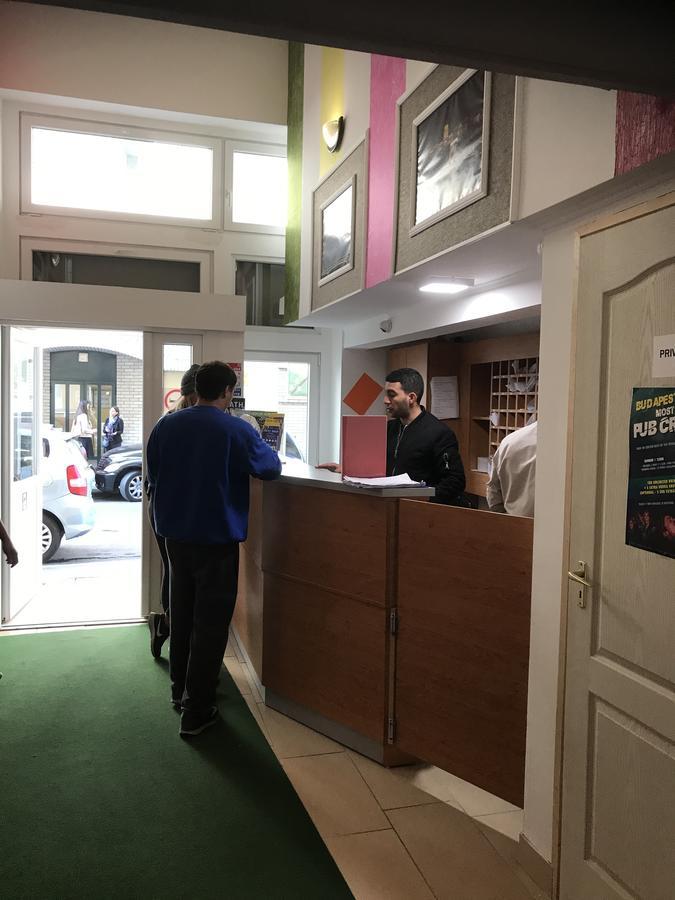 Opera Hostel Βουδαπέστη Εξωτερικό φωτογραφία