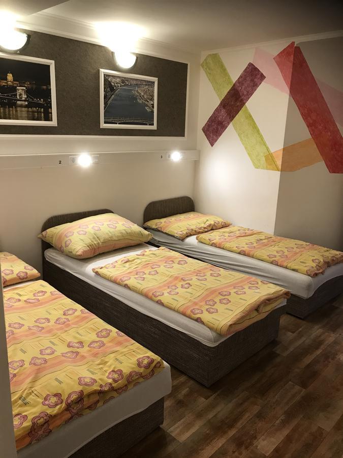 Opera Hostel Βουδαπέστη Εξωτερικό φωτογραφία